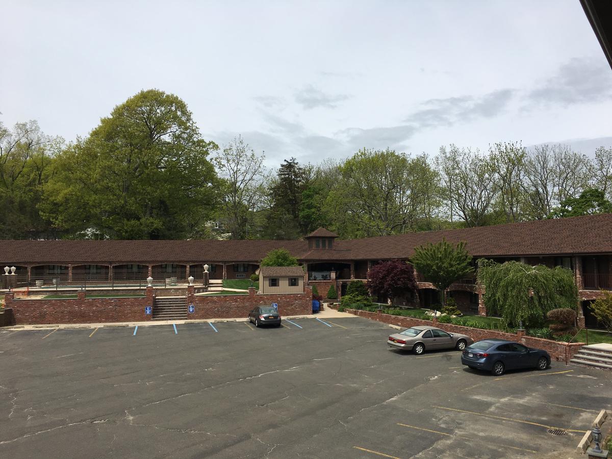Chalet Inn & Suites センターポート エクステリア 写真